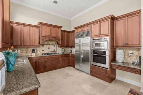 House in Port St. Lucie, Florida 3 bedrooms, 264.96 sq.m. № 2175396 - photo 12