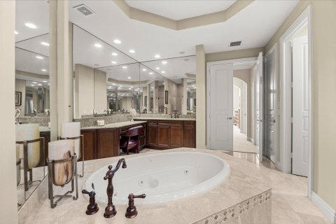House in Port St. Lucie, Florida 3 bedrooms, 264.96 sq.m. № 2175396 - photo 20