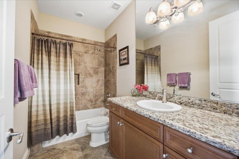 House in Port St. Lucie, Florida 3 bedrooms, 264.96 sq.m. № 2175396 - photo 29