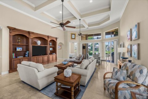 House in Port St. Lucie, Florida 3 bedrooms, 264.96 sq.m. № 2175396 - photo 9