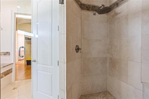Купить виллу или дом в Тампа, Флорида 6 комнат, 389.17м2, № 2144178 - фото 20
