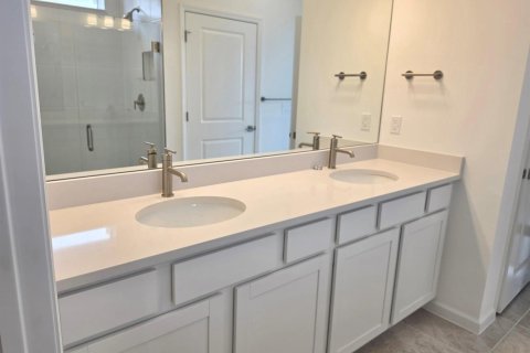 House in Vero Beach, Florida 2 bedrooms, 120.96 sq.m. № 2392892 - photo 11