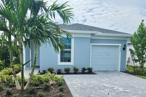 House in Vero Beach, Florida 2 bedrooms, 120.96 sq.m. № 2392892
