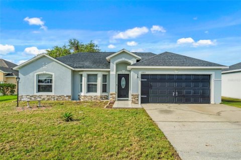 House in Kissimmee, Florida 4 bedrooms, 160.72 sq.m. № 1771227 - photo 1