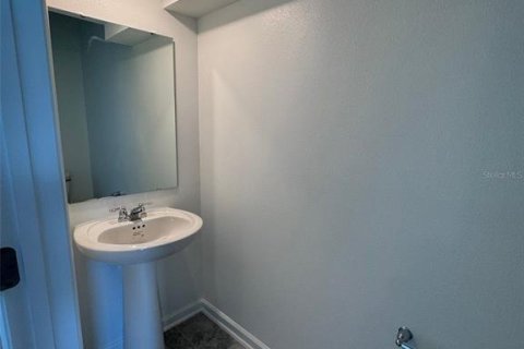 Touwnhouse à vendre à Davenport, Floride: 3 chambres, 170.38 m2 № 2284888 - photo 16