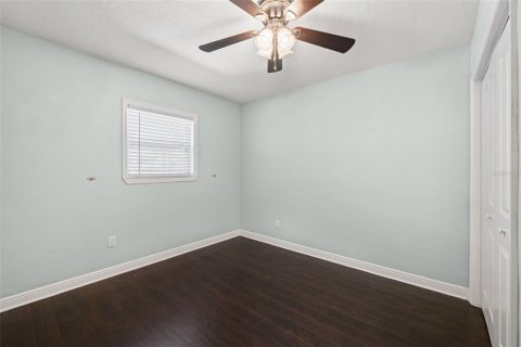 House in Tampa, Florida 3 bedrooms, 138.05 sq.m. № 1666199 - photo 16