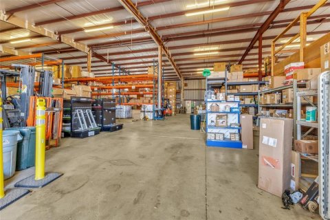 Immobilier commercial à vendre à Port Charlotte, Floride: 89.19 m2 № 2202377 - photo 7