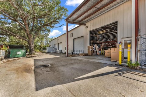 Immobilier commercial à vendre à Port Charlotte, Floride: 89.19 m2 № 2202377 - photo 19