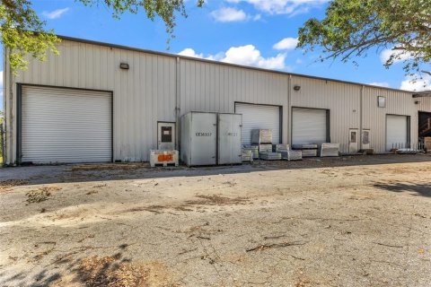 Immobilier commercial à vendre à Port Charlotte, Floride: 89.19 m2 № 2202377 - photo 20