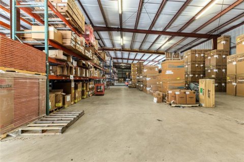 Immobilier commercial à vendre à Port Charlotte, Floride: 89.19 m2 № 2202377 - photo 15