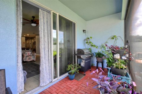 House in Kissimmee, Florida 3 bedrooms, 186.36 sq.m. № 2238548 - photo 26