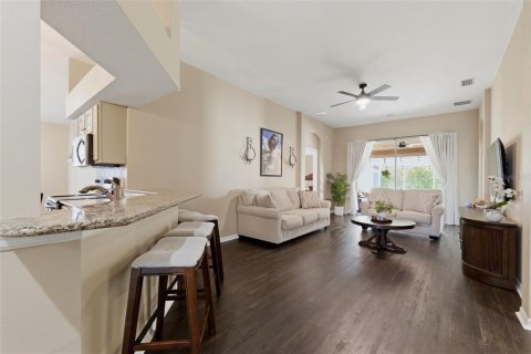 Villa ou maison à vendre à Odessa, Floride: 4 chambres, 193.05 m2 № 2233467 - photo 11