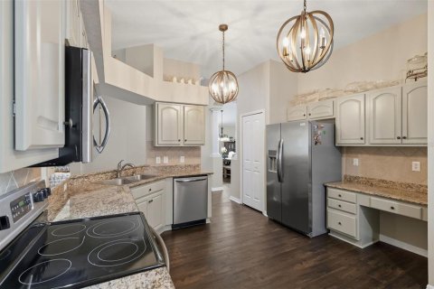 Villa ou maison à vendre à Odessa, Floride: 4 chambres, 193.05 m2 № 2233467 - photo 8