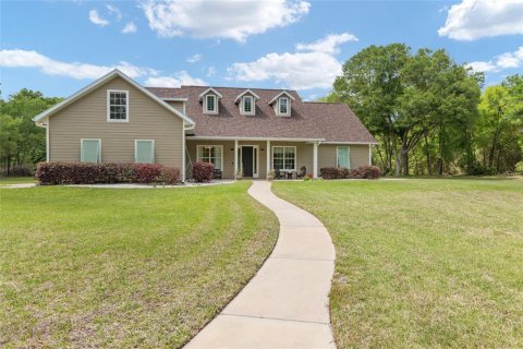 Casa en Newberry, Florida 4 dormitorios, 287.72 m2 № 2142016
