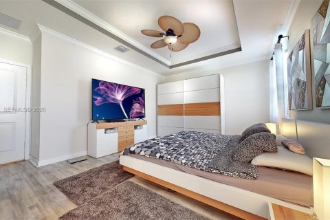 Villa ou maison à vendre à Homestead, Floride: 5 chambres, 206.99 m2 № 2043703 - photo 17