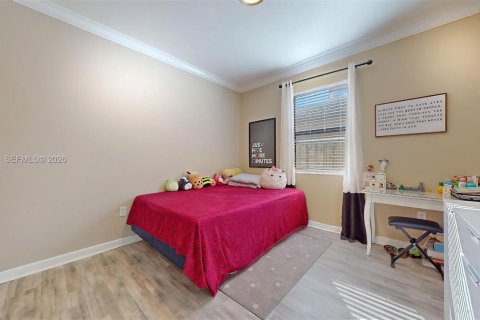 Villa ou maison à vendre à Homestead, Floride: 5 chambres, 206.99 m2 № 2043703 - photo 21