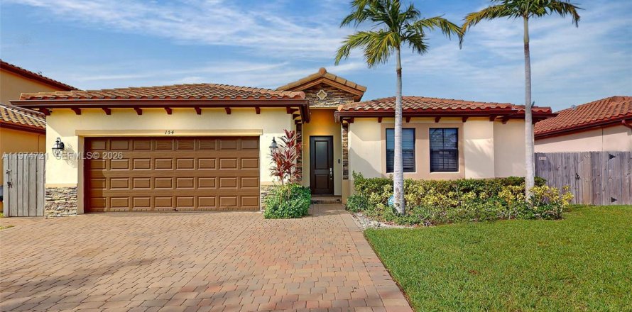 Villa ou maison à Homestead, Floride 5 chambres, 206.99 m2 № 2043703