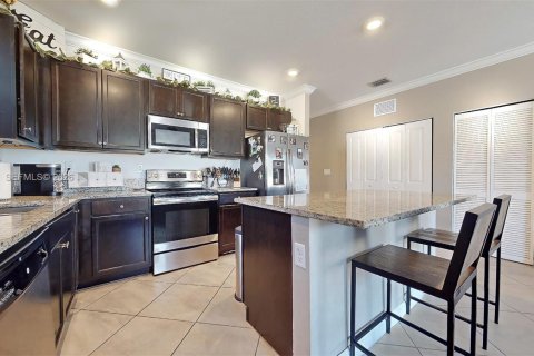 Villa ou maison à vendre à Homestead, Floride: 5 chambres, 206.99 m2 № 2043703 - photo 13