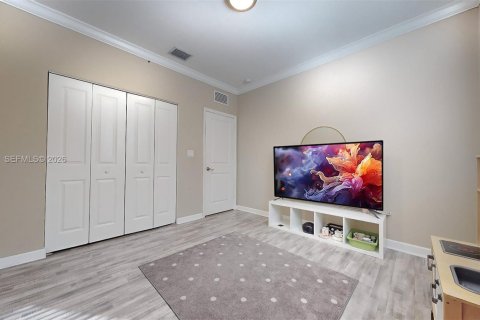 Villa ou maison à vendre à Homestead, Floride: 5 chambres, 206.99 m2 № 2043703 - photo 26