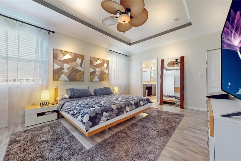 Villa ou maison à vendre à Homestead, Floride: 5 chambres, 206.99 m2 № 2043703 - photo 18