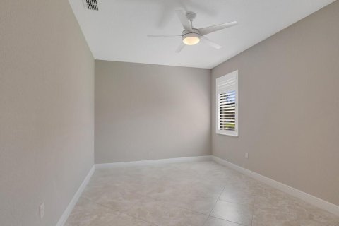 Casa en venta en Vero Beach, Florida, 3 dormitorios, 221.85 m2 № 2385405 - foto 17