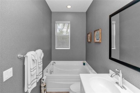 Touwnhouse à vendre à Orlando, Floride: 3 chambres, 156.08 m2 № 2099801 - photo 15