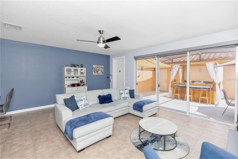 Touwnhouse à vendre à Orlando, Floride: 3 chambres, 156.08 m2 № 2099801 - photo 7