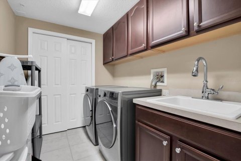 Condominio en venta en Seminole, Florida, 2 dormitorios, 139.35 m2 № 1848433 - foto 28