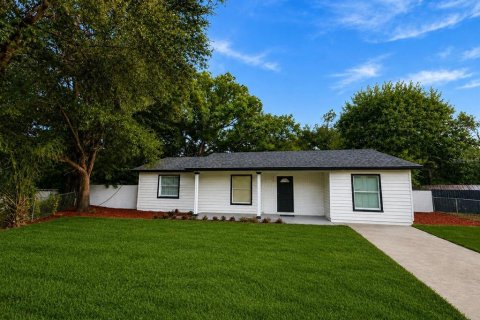 Villa ou maison à Sanford, Floride 3 chambres, 112.04 m2 № 2341546