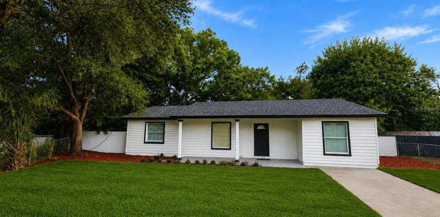 Villa ou maison à Sanford, Floride 3 chambres, 112.04 m2 № 2341546