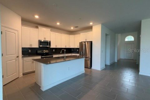 Villa ou maison à vendre à Davenport, Floride: 4 chambres, 186.36 m2 № 2199795 - photo 6