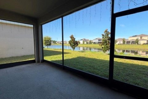 Villa ou maison à vendre à Davenport, Floride: 4 chambres, 186.36 m2 № 2199795 - photo 16