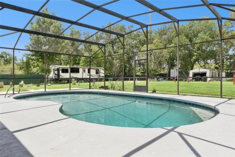 Commercial property in Kissimmee, Florida 5 bedrooms, 235.23 sq.m. № 2202462 - photo 29