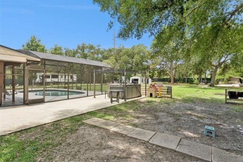 Commercial property in Kissimmee, Florida 5 bedrooms, 235.23 sq.m. № 2202462 - photo 30