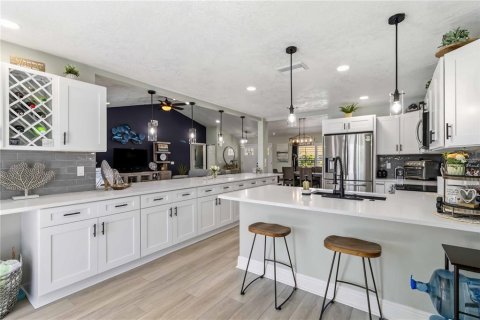 Casa en venta en Bradenton, Florida, 3 dormitorios, 190.36 m2 № 2094575 - foto 24