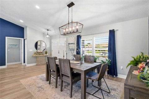 Casa en venta en Bradenton, Florida, 3 dormitorios, 190.36 m2 № 2094575 - foto 16