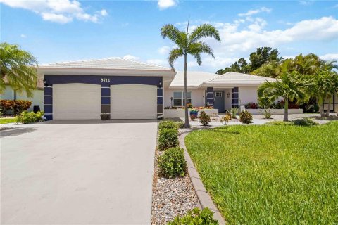 Casa en venta en Bradenton, Florida, 3 dormitorios, 190.36 m2 № 2094575 - foto 5