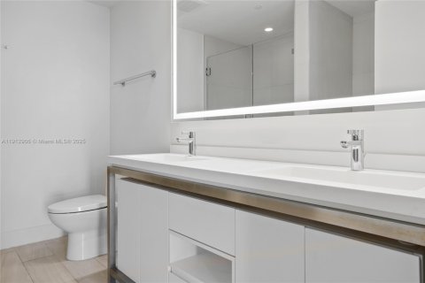 Купить кондоминиум в Санрайз, Флорида 2 спальни, 90.77м2, № 2013680 - фото 13