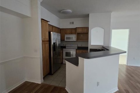 Condo in Orlando, Florida, 3 bedrooms  № 2209572 - photo 7