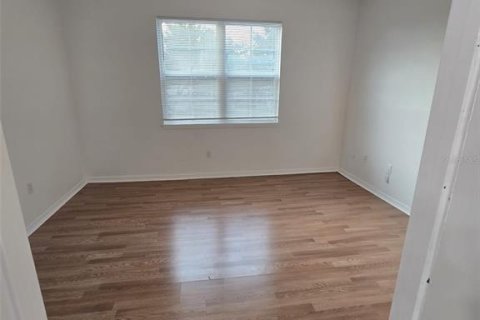 Condo in Orlando, Florida, 3 bedrooms  № 2209572 - photo 12