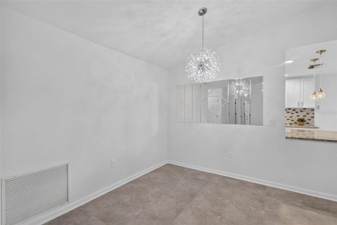 Villa ou maison à vendre à Sarasota, Floride: 3 chambres, 133.78 m2 № 2215446 - photo 18
