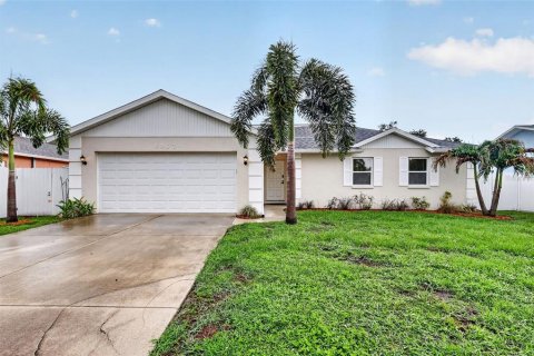Villa ou maison à vendre à Sarasota, Floride: 3 chambres, 133.78 m2 № 2215446 - photo 27