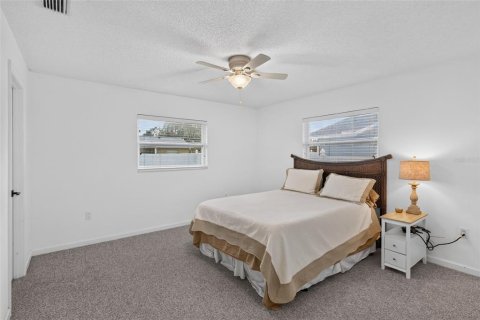 Villa ou maison à vendre à Sarasota, Floride: 3 chambres, 133.78 m2 № 2215446 - photo 10