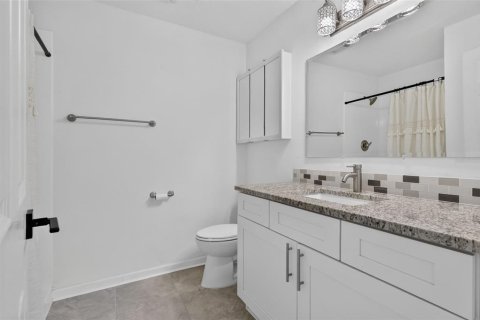 Villa ou maison à vendre à Sarasota, Floride: 3 chambres, 133.78 m2 № 2215446 - photo 12