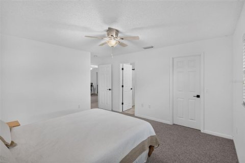 Villa ou maison à vendre à Sarasota, Floride: 3 chambres, 133.78 m2 № 2215446 - photo 11