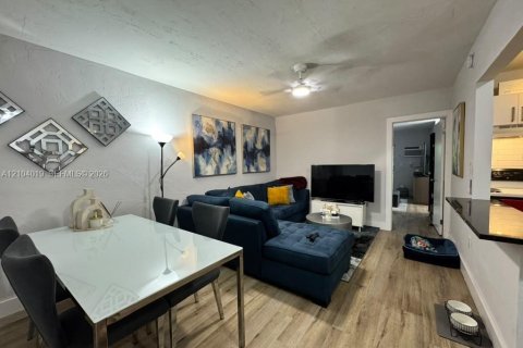 Appartement à louer à North Miami, Floride: 1 chambre, 53.14 m2 № 2412927 - photo 4