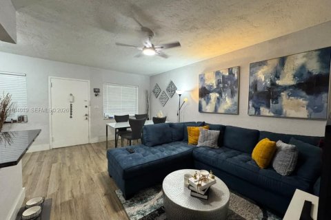 Appartement à louer à North Miami, Floride: 1 chambre, 53.14 m2 № 2412927 - photo 7
