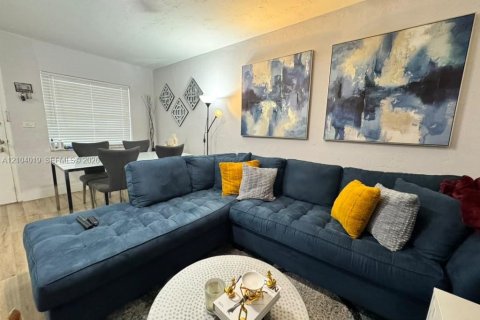Appartement à louer à North Miami, Floride: 1 chambre, 53.14 m2 № 2412927 - photo 9