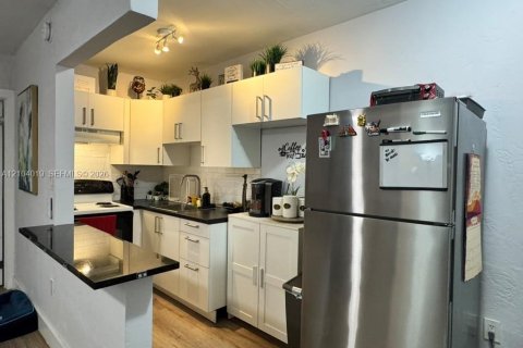 Appartement à louer à North Miami, Floride: 1 chambre, 53.14 m2 № 2412927 - photo 3