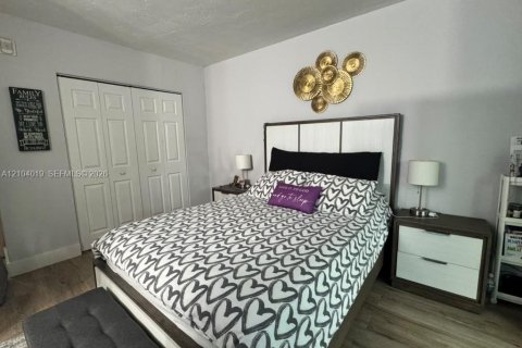 Appartement à louer à North Miami, Floride: 1 chambre, 53.14 m2 № 2412927 - photo 15